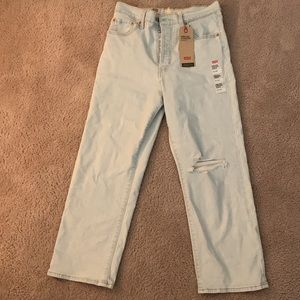 Levi’s Ribcage Straight size 31 NWT